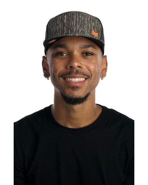 Melin Black X Realtree Trenches Icon Hydro Performance Snapback Hat for men
