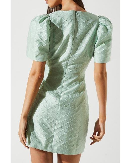 green emerald velvet dress Mint Green Ball Gown Quinceanera Dress For Sweet 16 Birthday Party   alinanova