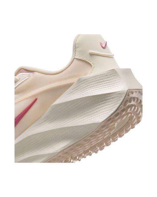 Nike Pink Aura Edge Sneaker