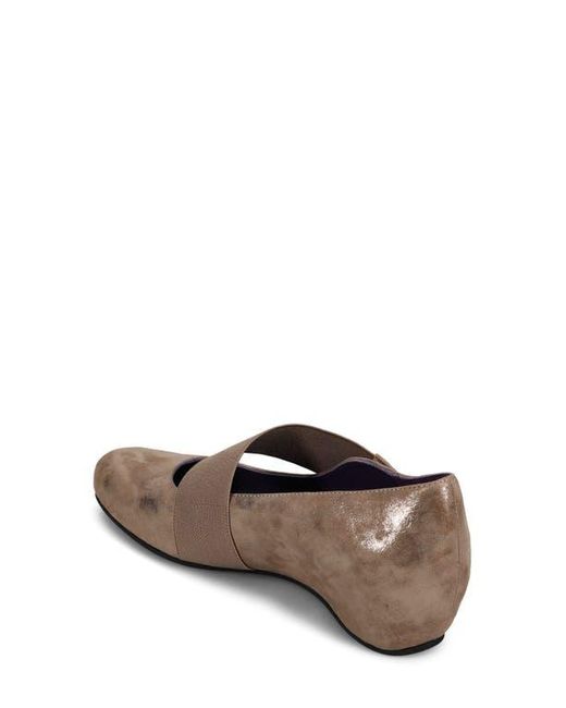 Vaneli Brown Mary Pump