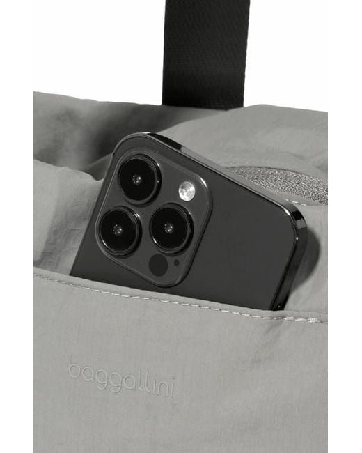 Baggallini Gray Swift Tote