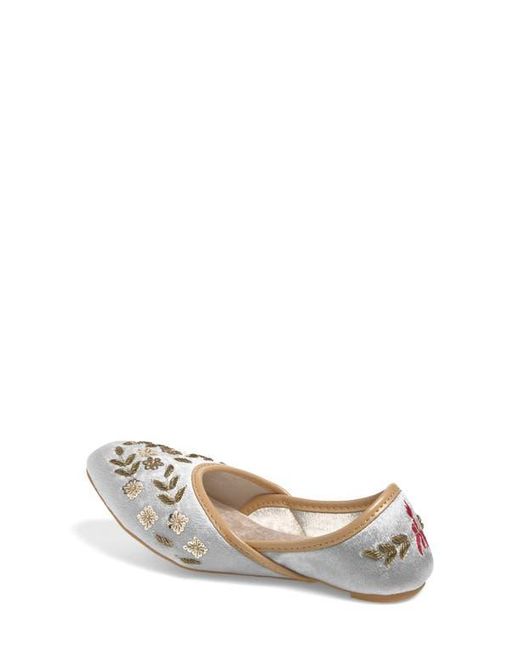 Fuchsia Gray Nawal Embroidered Flat