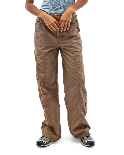 BDG Y2k Low Rise Cargo Pants in Natural Lyst