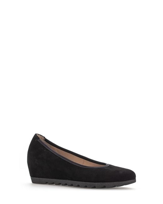 Gabor Black Platform Wedge Pump