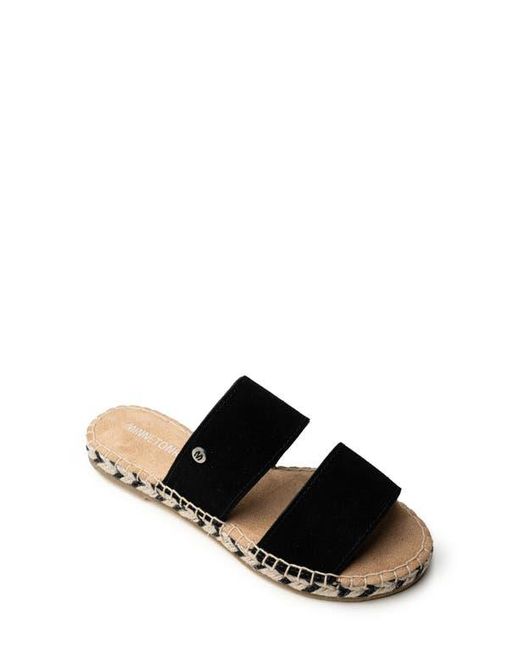 Minnetonka Black Poppie Sandal