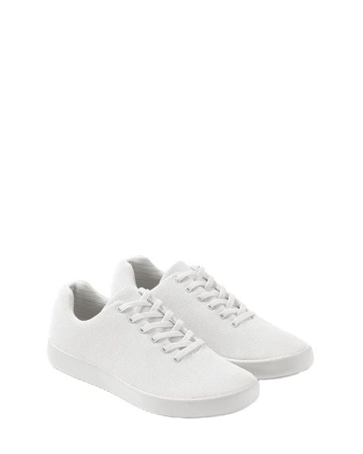 Atom White Model 000 Sneakers