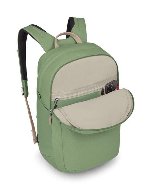 Osprey Green Arcane Extra Large 28-Liter Daypack