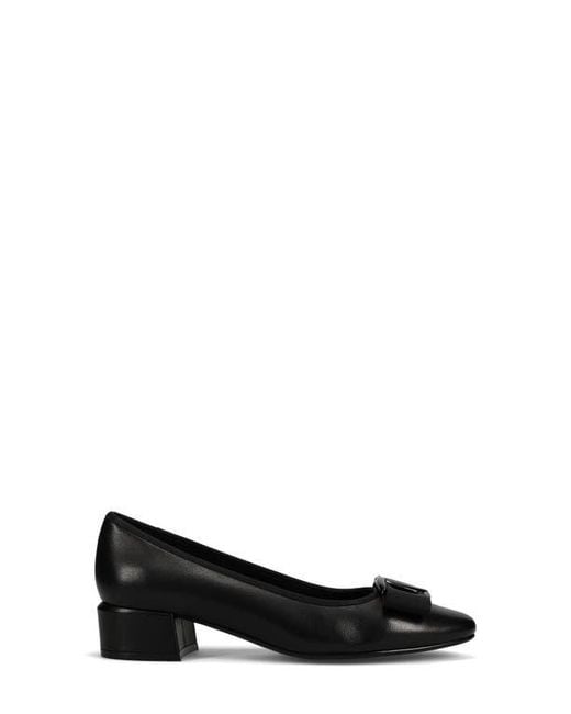 Vaneli Black Amiel Pump