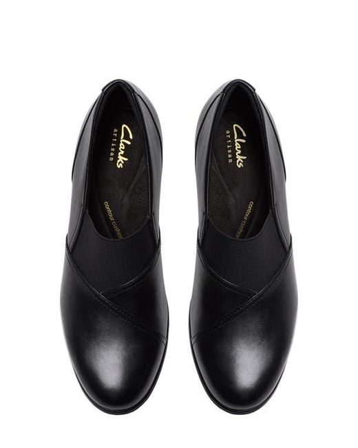 Clarks Black Shaya Tess Pump