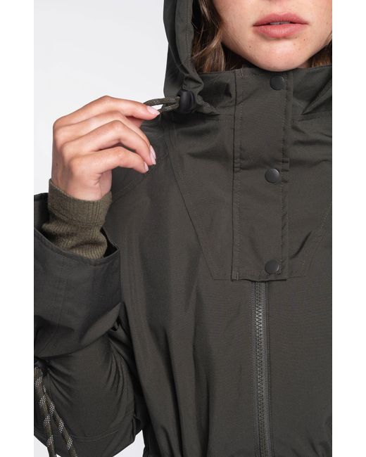 Lolë Black Piper Waterproof Oversize Rain Jacket