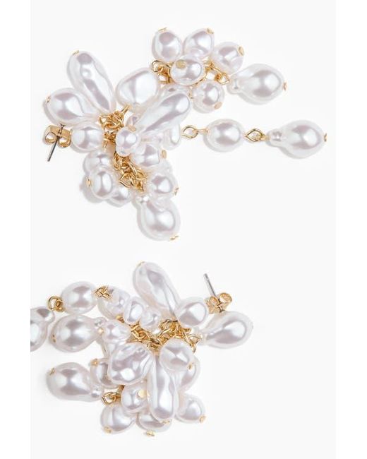 H&M White Cluster Earrings
