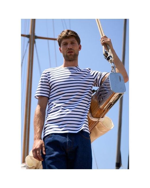 Saint James Blue Levant Modern