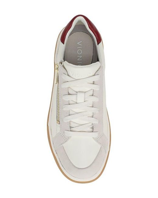 Vionic White City Walk Axis Sneaker