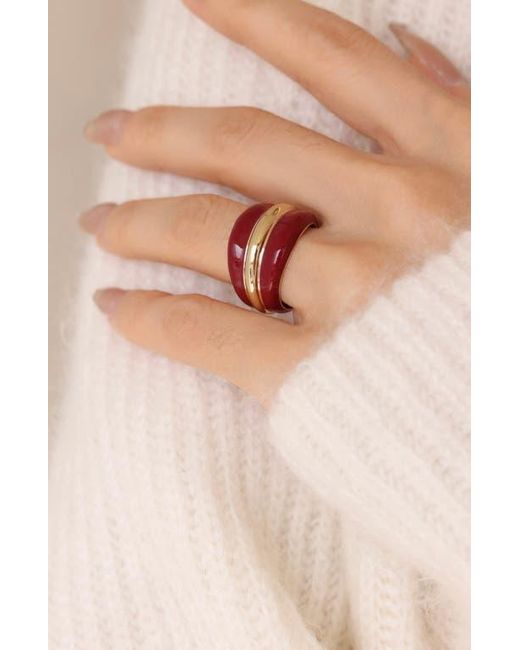 Retro Chic White Ostuni Ring