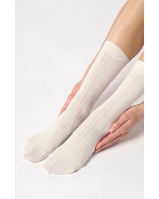 Oroblu White Lightweight Crew Socks