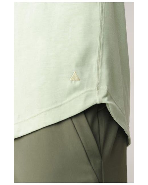 Vitaly Green Adapt Tee for men
