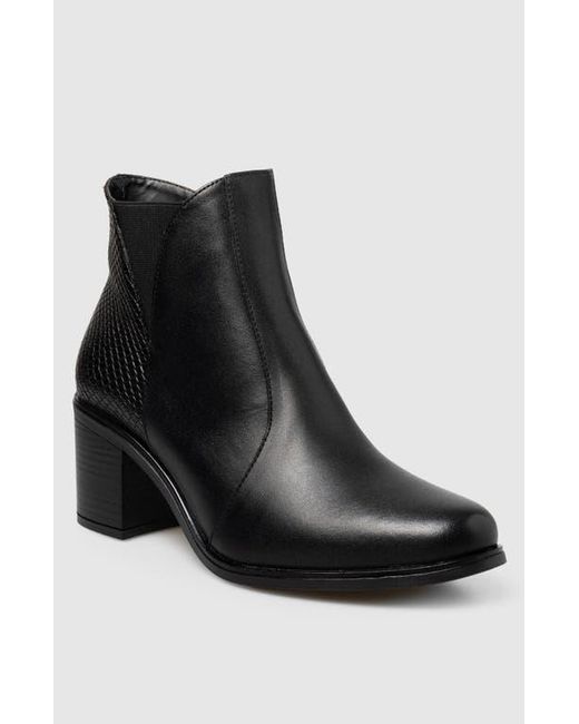 Manuela Black Alei Block Heel Side Up Bootie