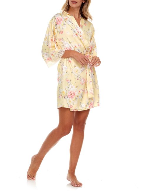 Flora Nikrooz White Sabrina Floral Print Satin Short Pajamas & Robe Set