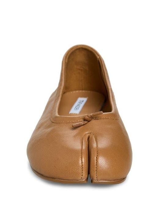 Steve Madden Brown Calico Split Toe Ballet Flat