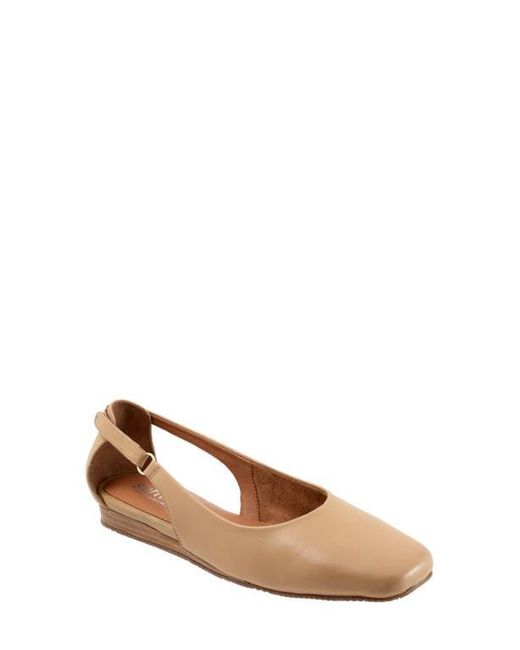 Softwalk® Brown Venice Flat