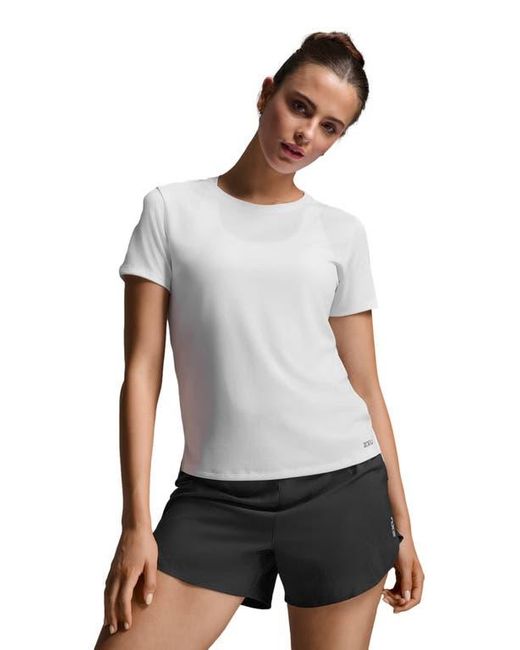 2xu White Aero Tee