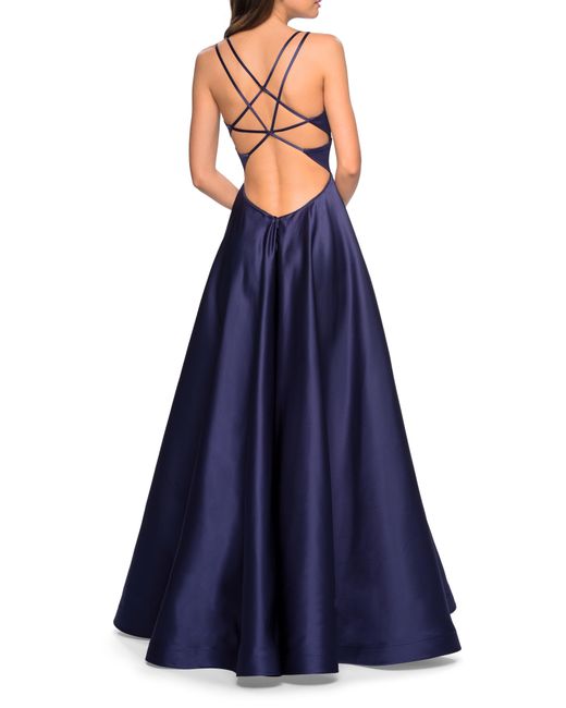 la femme strappy back