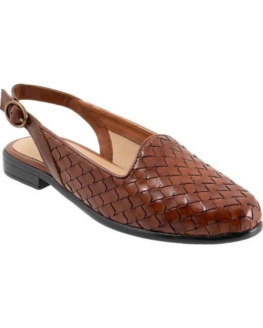 Trotters Brown Lea Slingback Flat