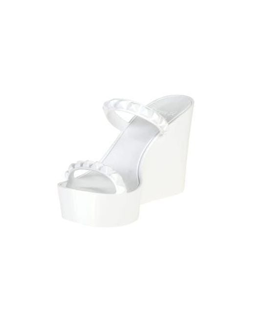 Carmen Sol White Tonino Pump