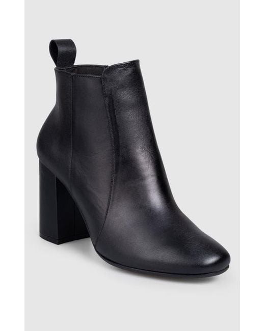 Manuela Black Samantha Block Heel Side Up Bootie