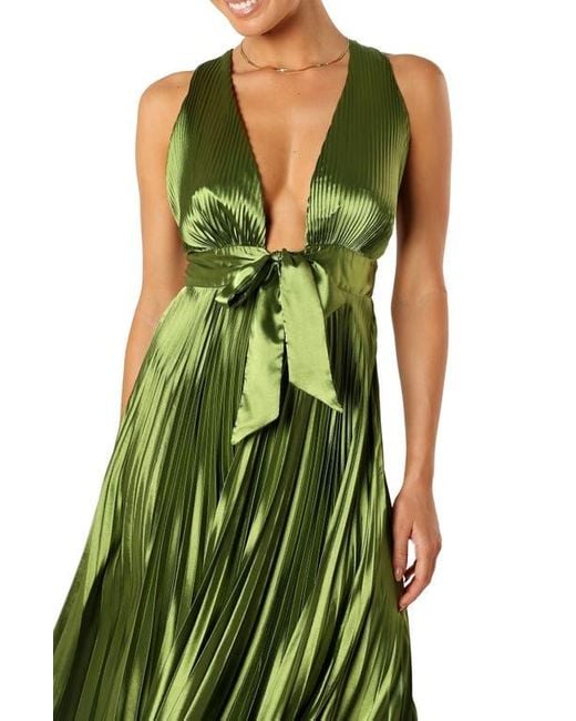Petal & Pup Kris Plunge Neck Pleated Satin Gown in Green | Lyst
