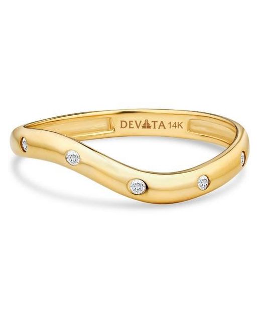 DEVATA Metallic Wave Ring