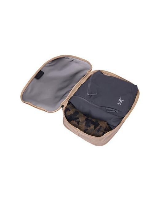 Thule Black Medium Packing Cube