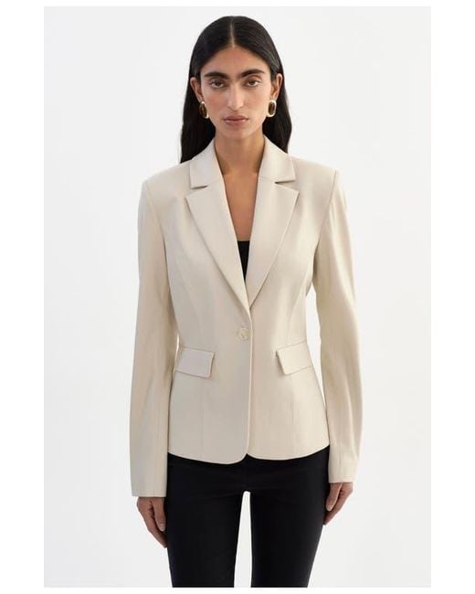 Lamarque Natural Davie