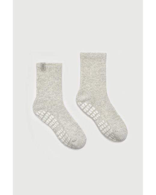 Fraise White Classic Crew Grip Socks
