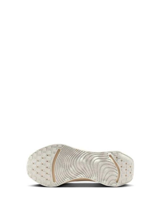 Nike Natural Motiva Walking Shoe