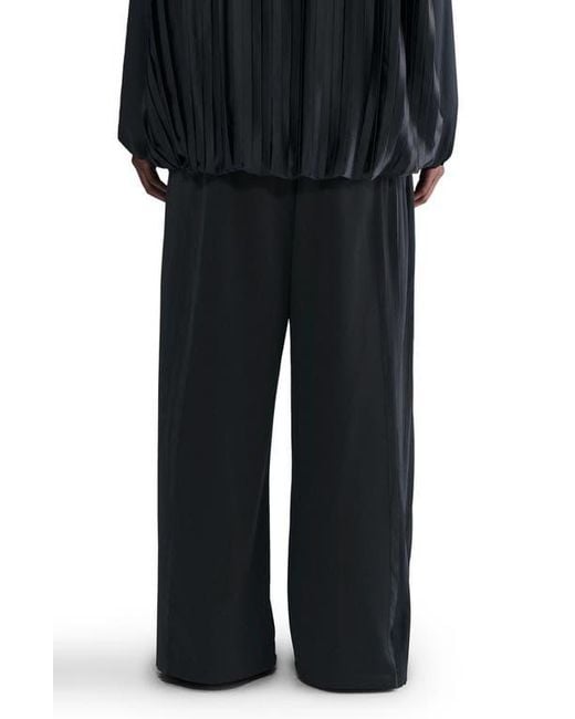 Nike Black Pleated Wide Leg Pants