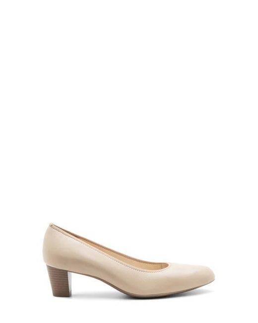 Ara Natural Kelly Pump