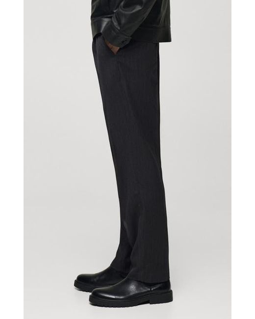 Mango Black Regular Fit Pleated Pants for men