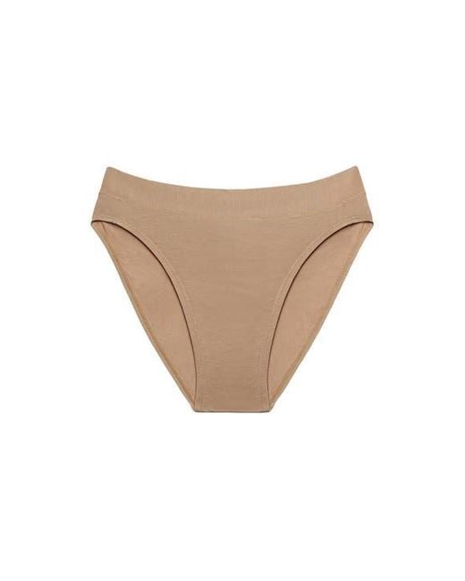 CUUP White The Brief