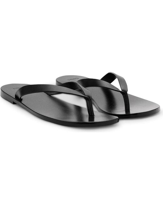 Mango Black Wave Round Toe Thong Sandal