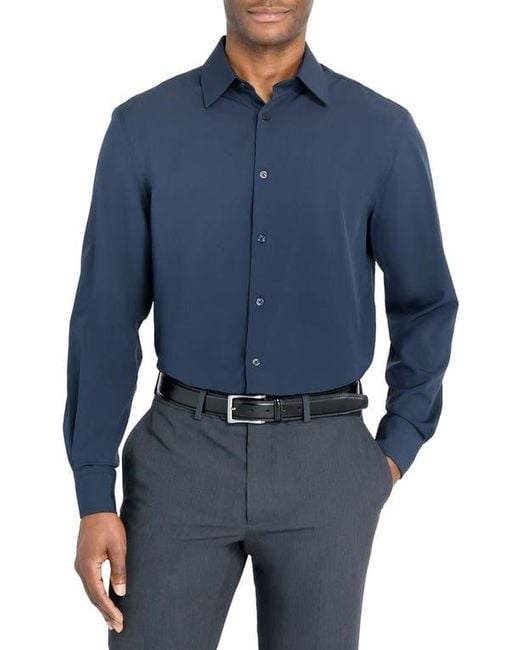 W.r.k. Blue Regular Fit Solid Performance Dress Shirt for men