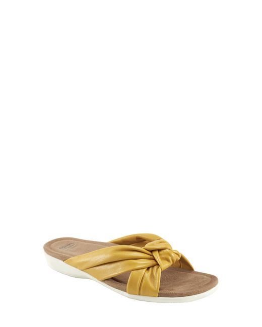 Earth Origins Billi Slide Sandal in Metallic Lyst