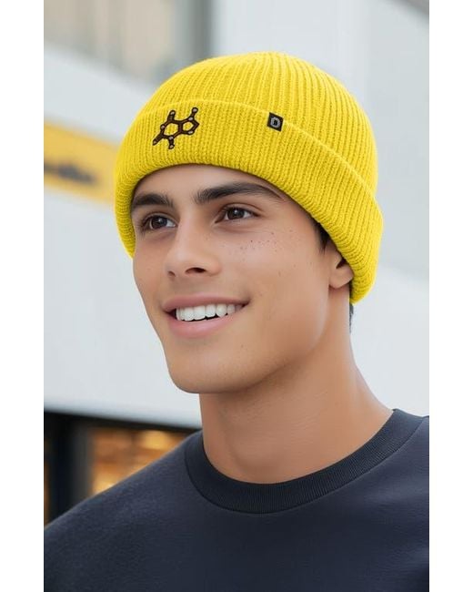 Alix Yellow Molecule Beanie for men