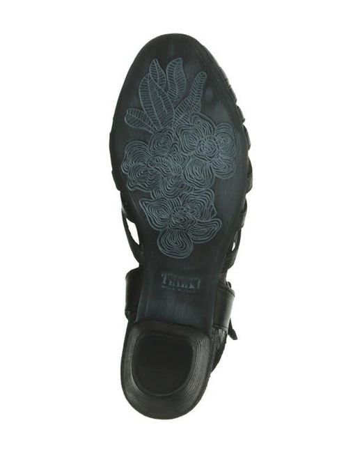 Think! Black Aida Pump