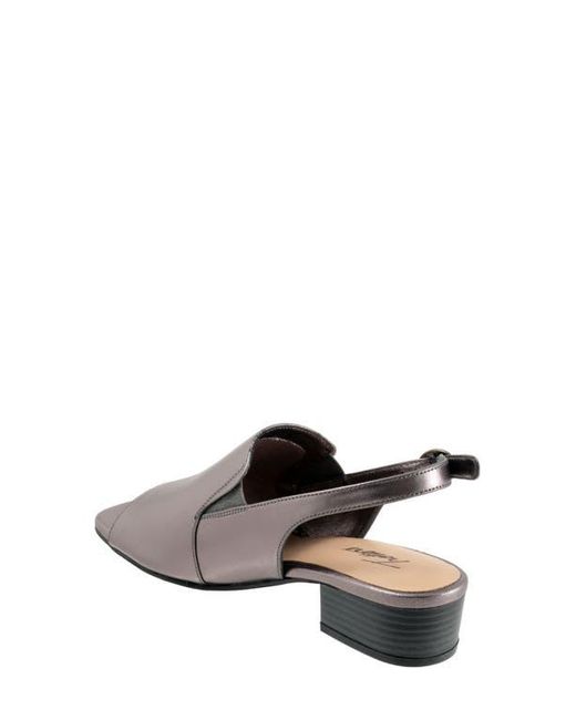 Trotters Women's Black Nila Slingback Sandal