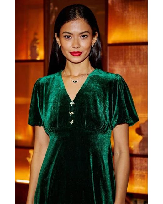 Yumi' Velvet Diamante Detail Skater Dress in Green | Lyst