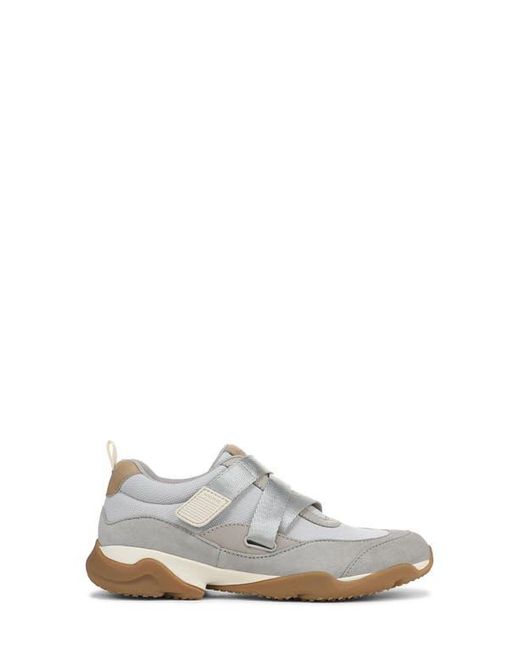 Vionic Gray Walk Slim Gia Sneaker