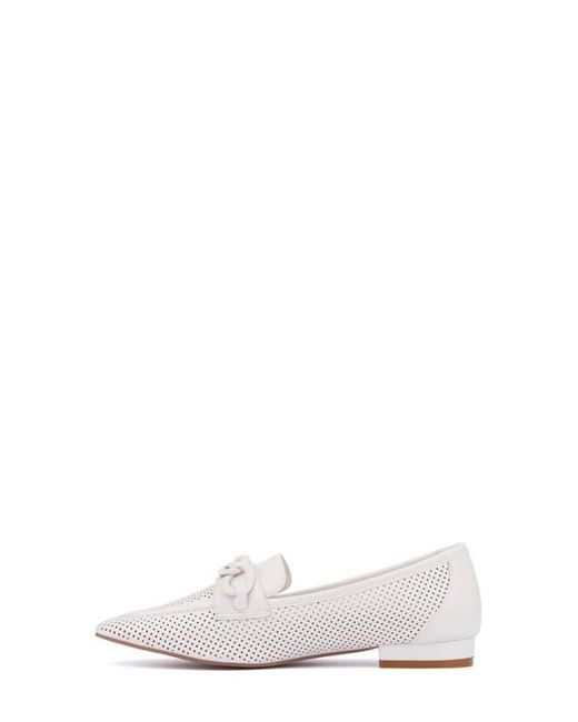 TORGEIS White Kalina Perforated Loafer