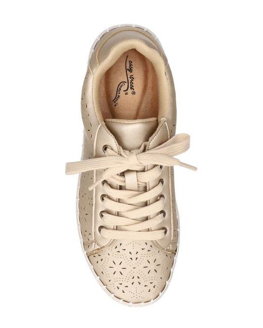 Easy Street Natural Retta Platform Sneaker