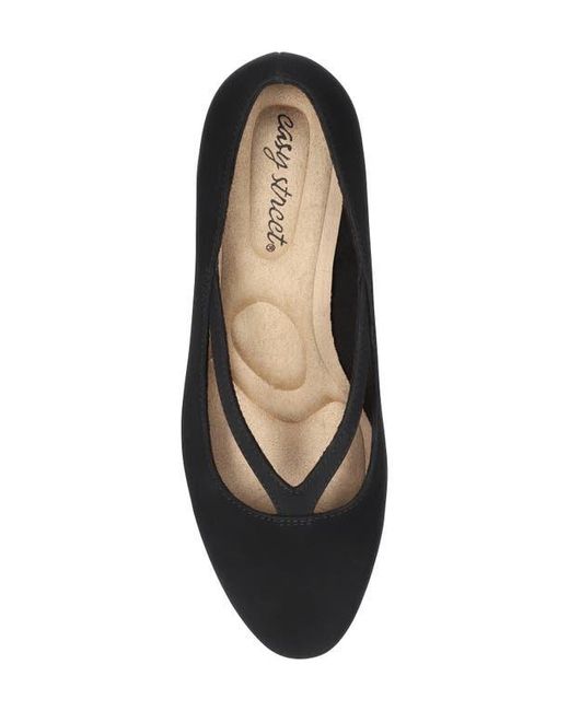 Easy Street Black Culver Pump
